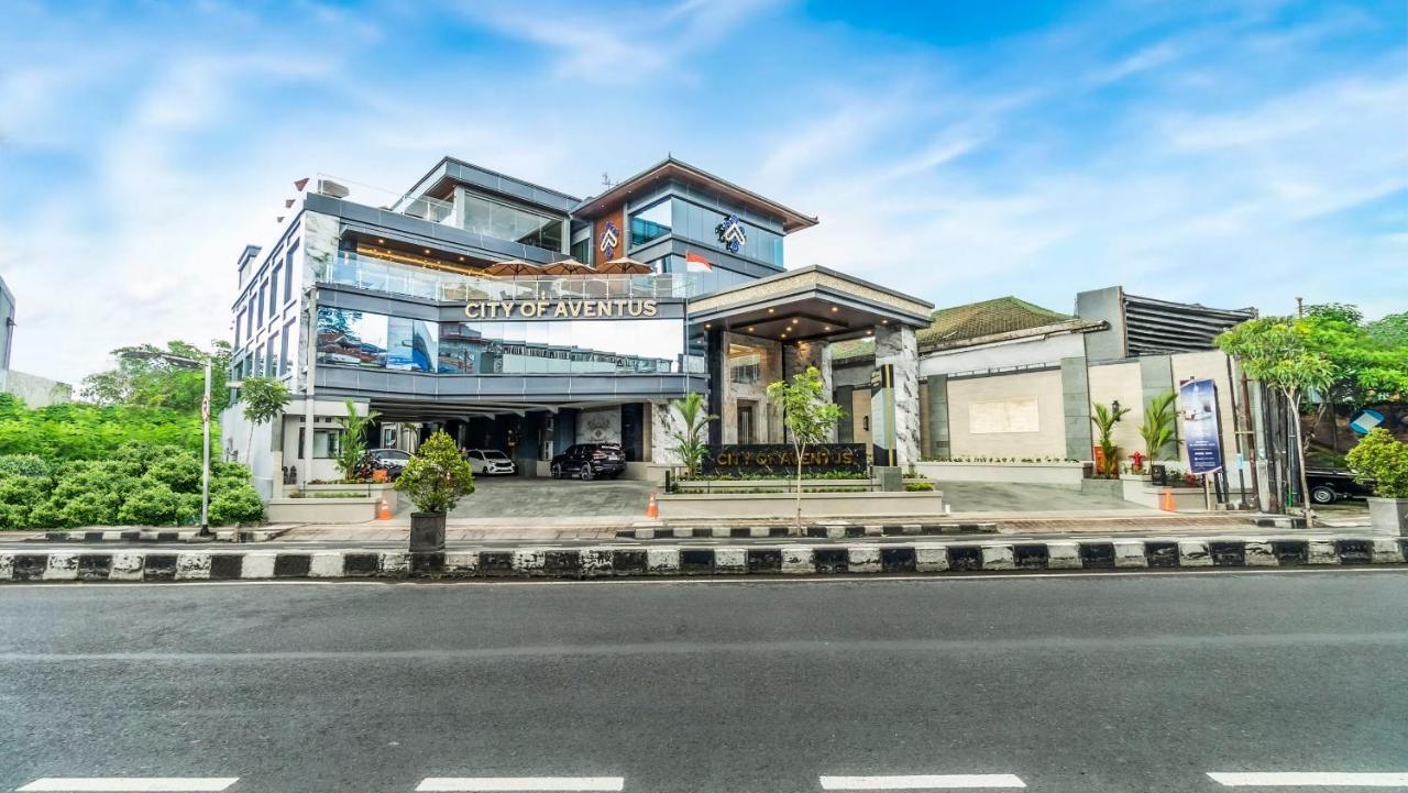 Pop! Hotel Teuku Umar Denpasar  Exterior photo